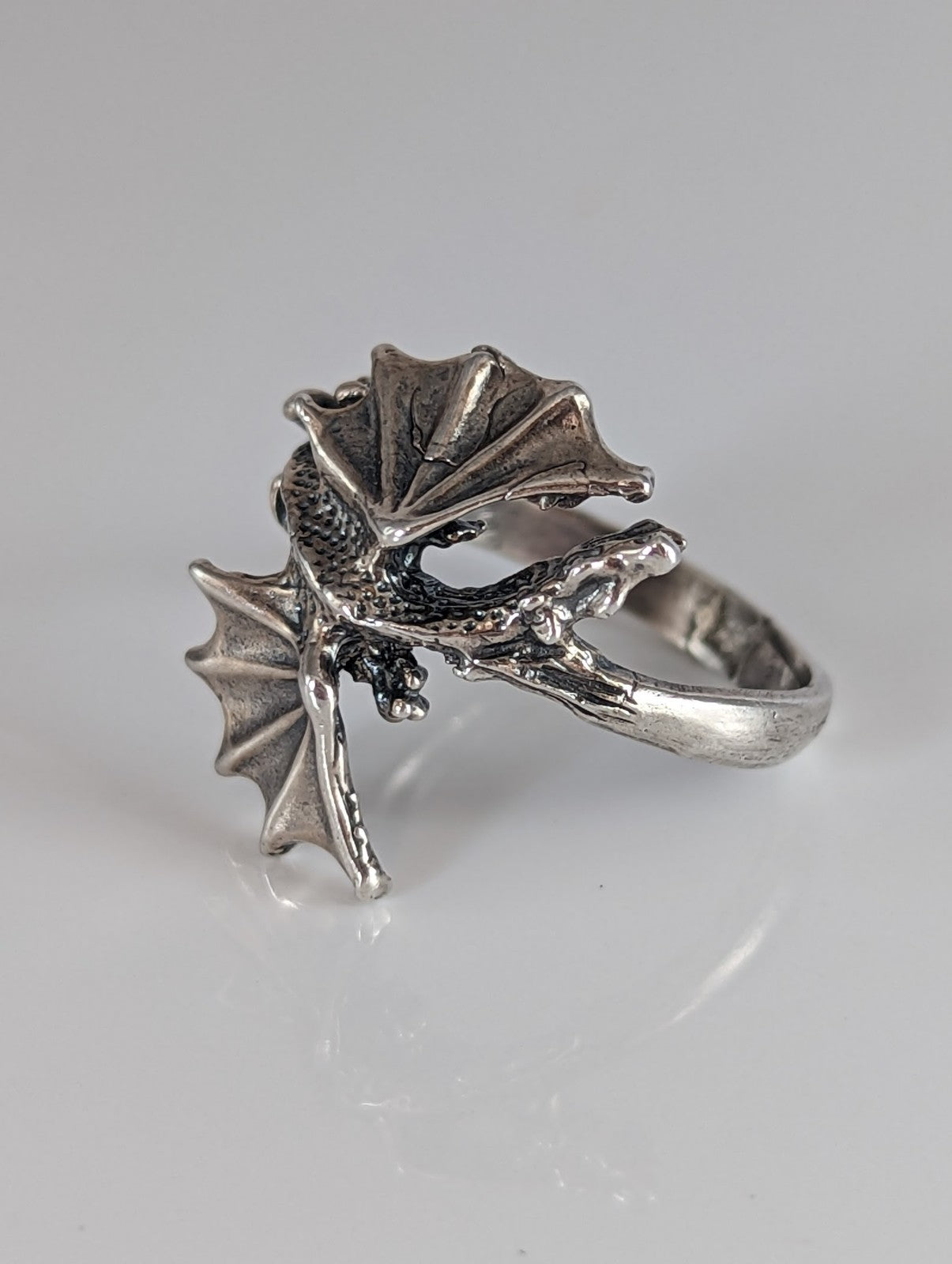 Silver on sale dragon ring