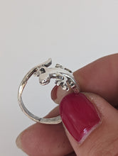 Load image into Gallery viewer, Silver Steed Lizard Ring