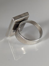 Load image into Gallery viewer, Silver Steed Large Unique Rose in a Frame Silver Ring