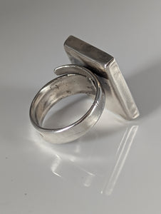 Silver Steed Large Unique Rose in a Frame Silver Ring