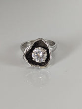Load image into Gallery viewer, Silver Steed Large Zirconia in a Flower Silver Ring