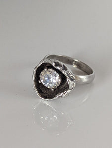 Silver Steed Large Zirconia in a Flower Silver Ring