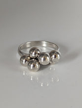 Load image into Gallery viewer, Silver Steed Jiggly Balls Silver Ring