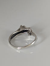 Load image into Gallery viewer, Silver Steed Horse Head &amp; Hoof Ring