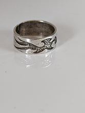Load image into Gallery viewer, Silver Steed Flames Ring