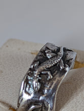 Load image into Gallery viewer, Silver Steed Lizard Band