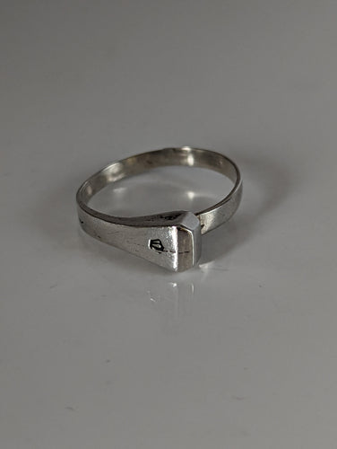 Silver Steed Single Hoof Nail Ring