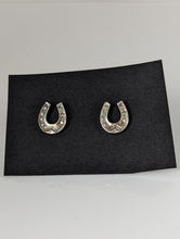 Load image into Gallery viewer, Silver Steed Horseshoe 3 Studs