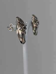 Silver Steed 3D Horse Head Studs 2