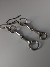 Load image into Gallery viewer, Silver Steed Snaffle Bit Long Dropped Earrings