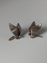 Load image into Gallery viewer, Silver Steed Bird Stud Earrings