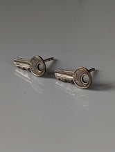 Load image into Gallery viewer, Silver Steed Key Stud Earrings