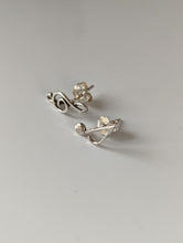 Load image into Gallery viewer, Silver Steed Celf &amp; Note Stud Earrings