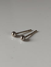 Load image into Gallery viewer, Silver Steed Extra Small Ball Stud Earrings