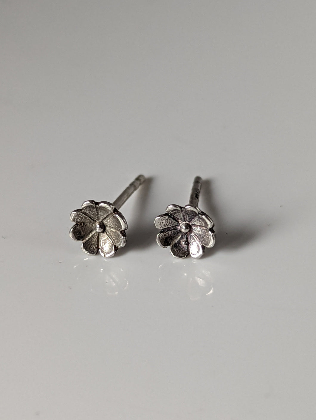 Silver Steed Pansy Stud Earrings