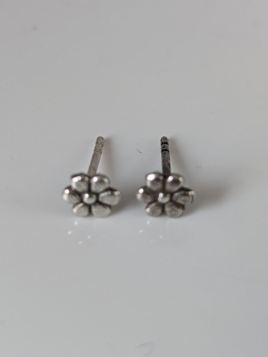 Silver Steed Margaret Flower Stud Earrings