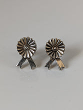 Load image into Gallery viewer, Silver Steed Rosette Stud Earrings