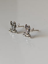 Load image into Gallery viewer, Silver Steed Leap Frog Stud Earrings