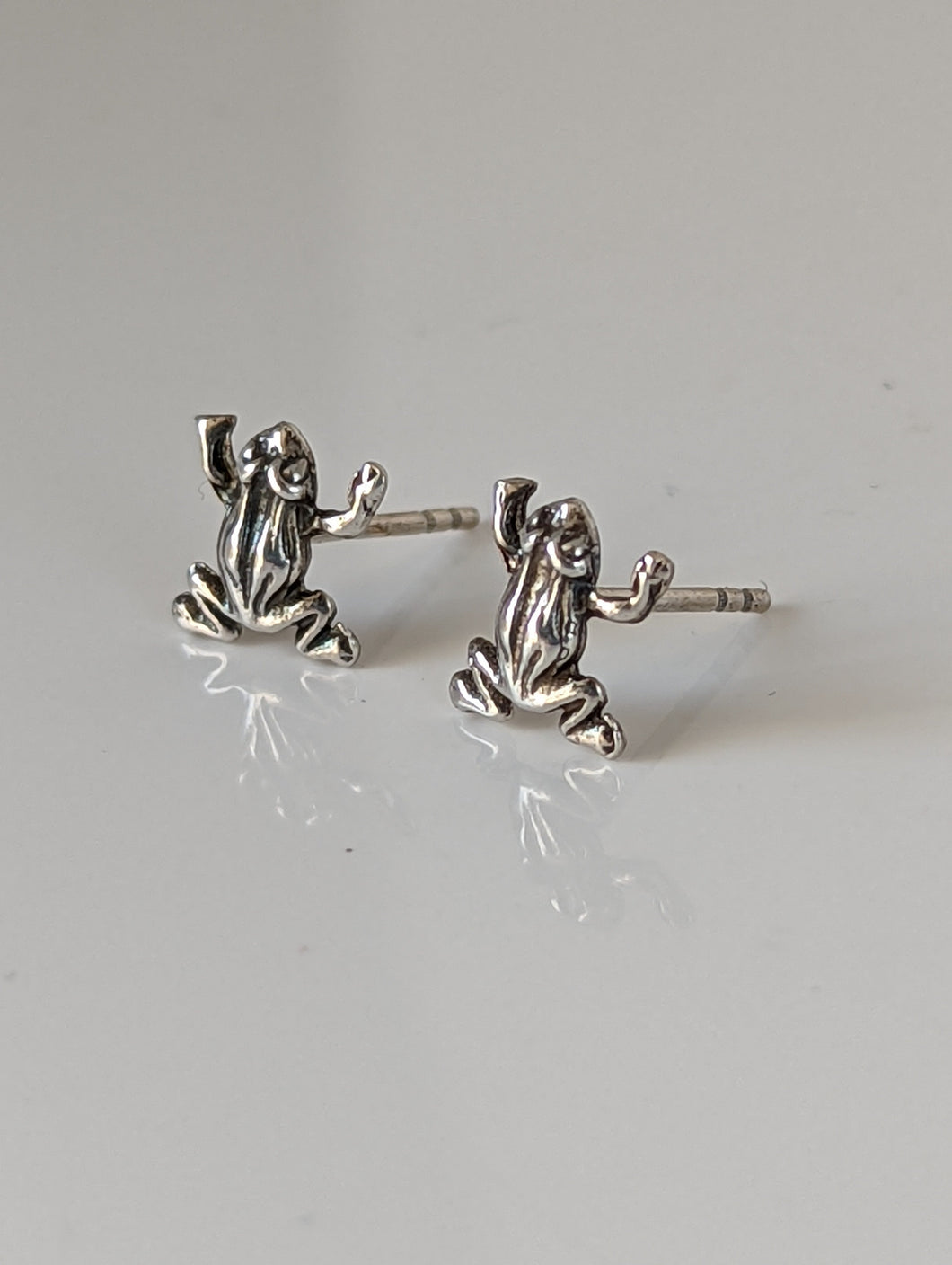 Silver Steed Leap Frog Stud Earrings