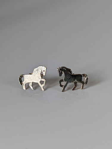 Silver Steed Running Horse Stud Earrings