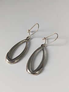 Silver Steed Oval Rope Dropped Earrings