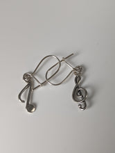 Load image into Gallery viewer, Silver Steed Clef &amp; Note Dropped Earrings