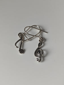 Silver Steed Clef & Note Dropped Earrings