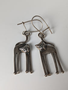 Silver Steed Long Cat Dropped Earrings