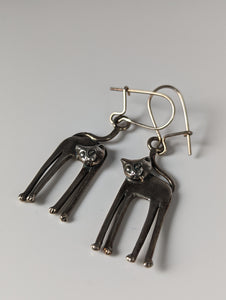 Silver Steed Long Cat Dropped Earrings
