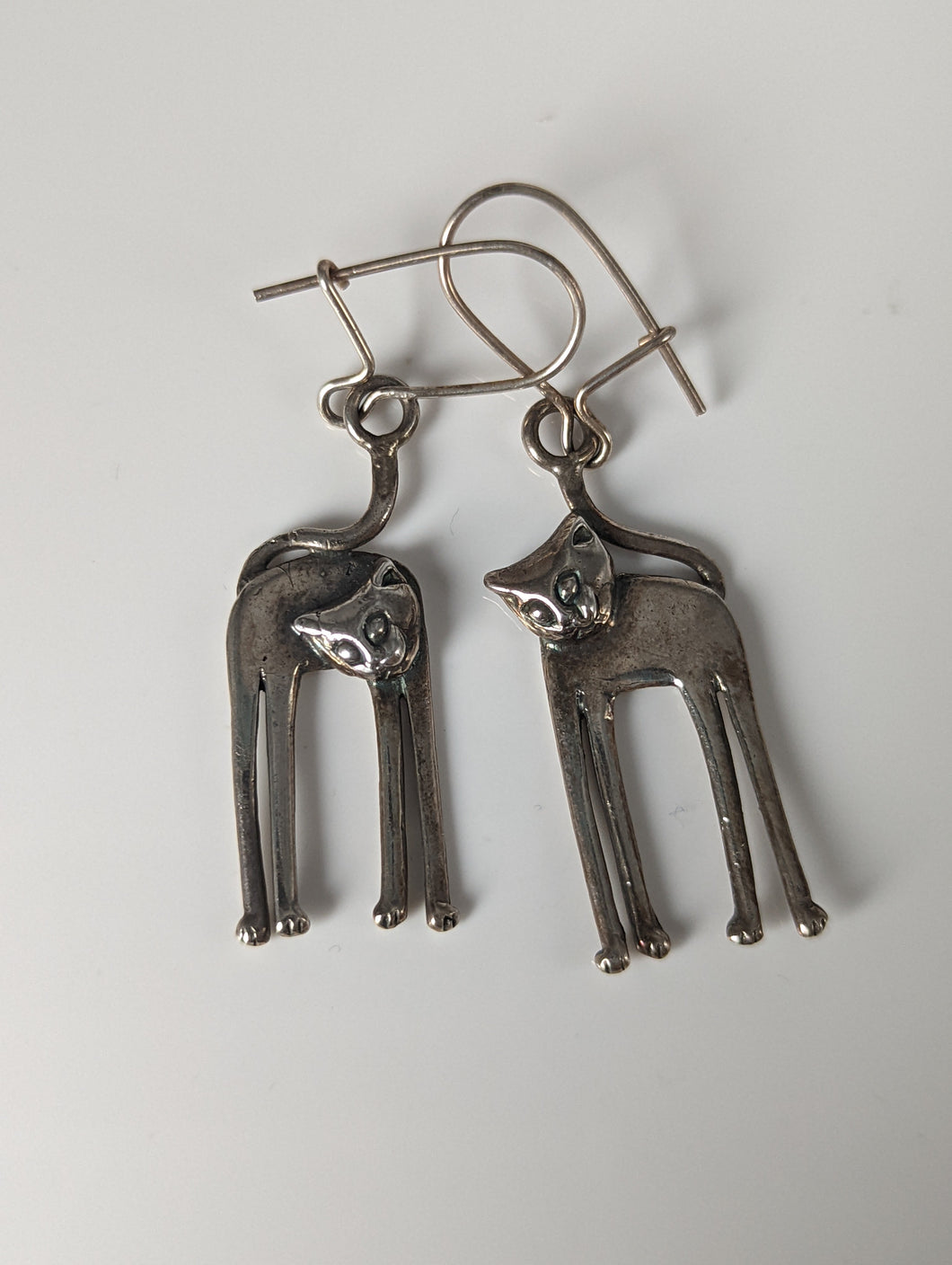Silver Steed Long Cat Dropped Earrings