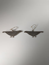 Load image into Gallery viewer, Silver Steed Pigeon Dropped Earrings