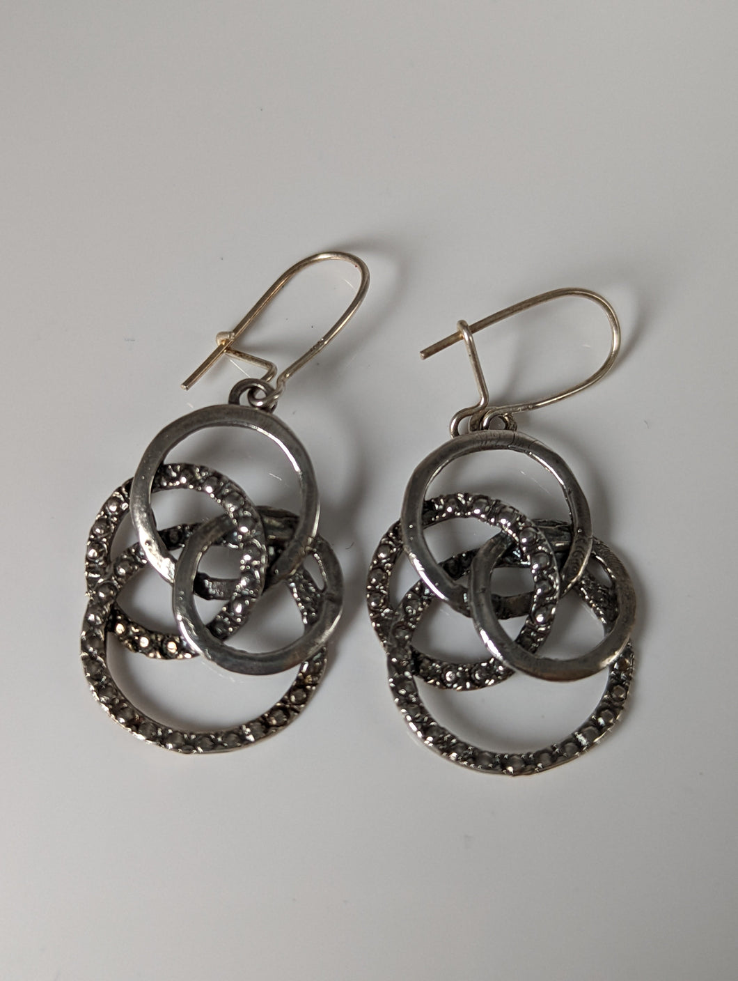 Silver Steed Linked Rings Dropped Earrings
