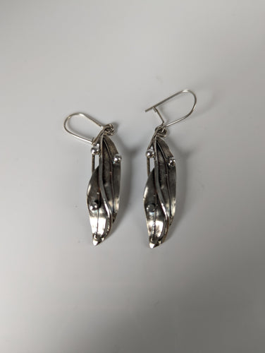 Silver Steed Kelp Dropped Earrings
