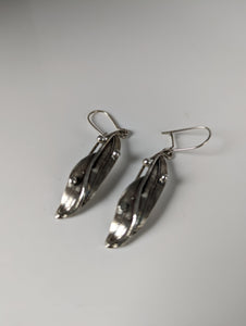 Silver Steed Kelp Dropped Earrings