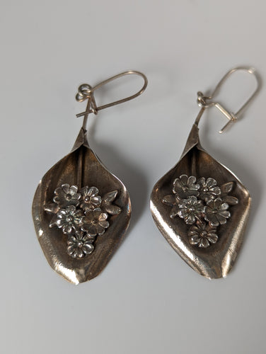 Silver Steed Bouquet Dropped Earrings