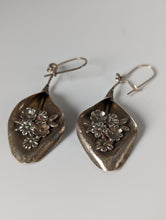 Load image into Gallery viewer, Silver Steed Bouquet Dropped Earrings