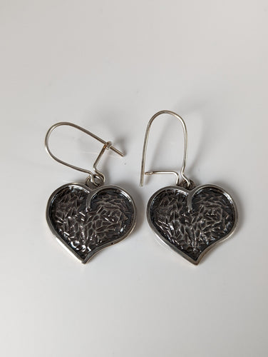 Silver Steed Detailed Heart Dropped Earrings