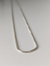 Load image into Gallery viewer, 925 Sterling Silver Chain Collection – Timeless Jewellery for Him &amp; Her