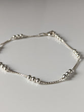 Load image into Gallery viewer, Silver Steed Delicate Ball Silver Bracelet