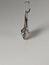 Load image into Gallery viewer, Silver Steed Oak Leaf Silver Pendant
