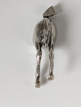 Load image into Gallery viewer, Silver Steed Hindquarters Silver Pendant