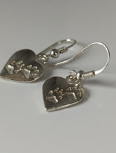 Load image into Gallery viewer, Silver Steed Paws on Heart Silver Dropped Earrings
