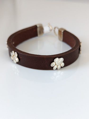Silver Steed Paw Print Leather Bracelet