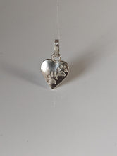 Load image into Gallery viewer, Silver Steed Paw Print on Heart Silver Pendant