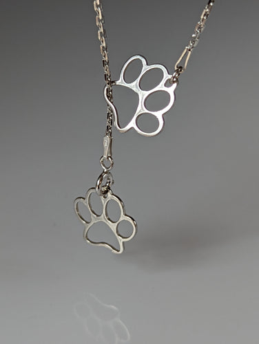 Silver Steed Thread Through Double Paw Print Silver Necklace